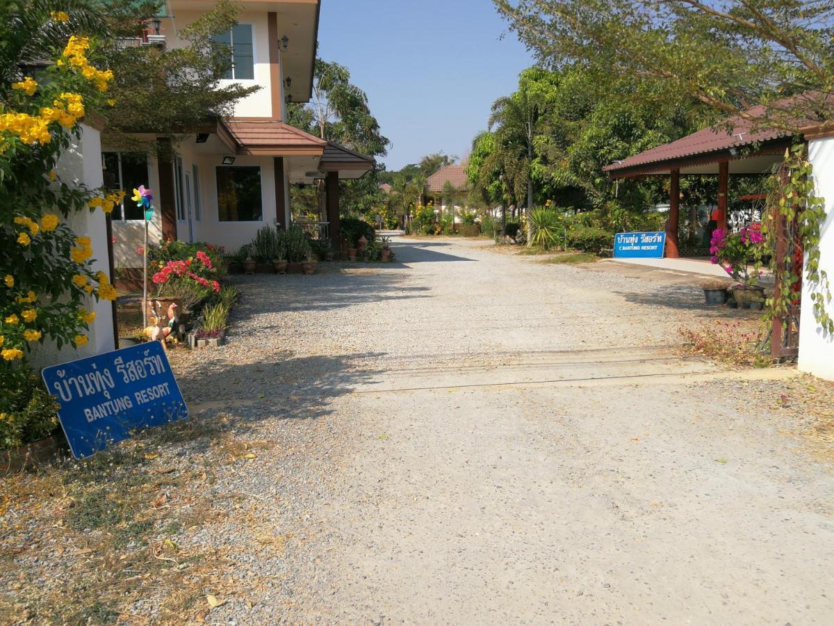 Bantung Resort Sukhothaï Extérieur photo